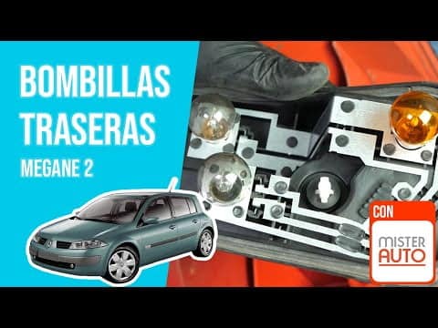 Cómo cambiar las bombillas del coche: paso a paso